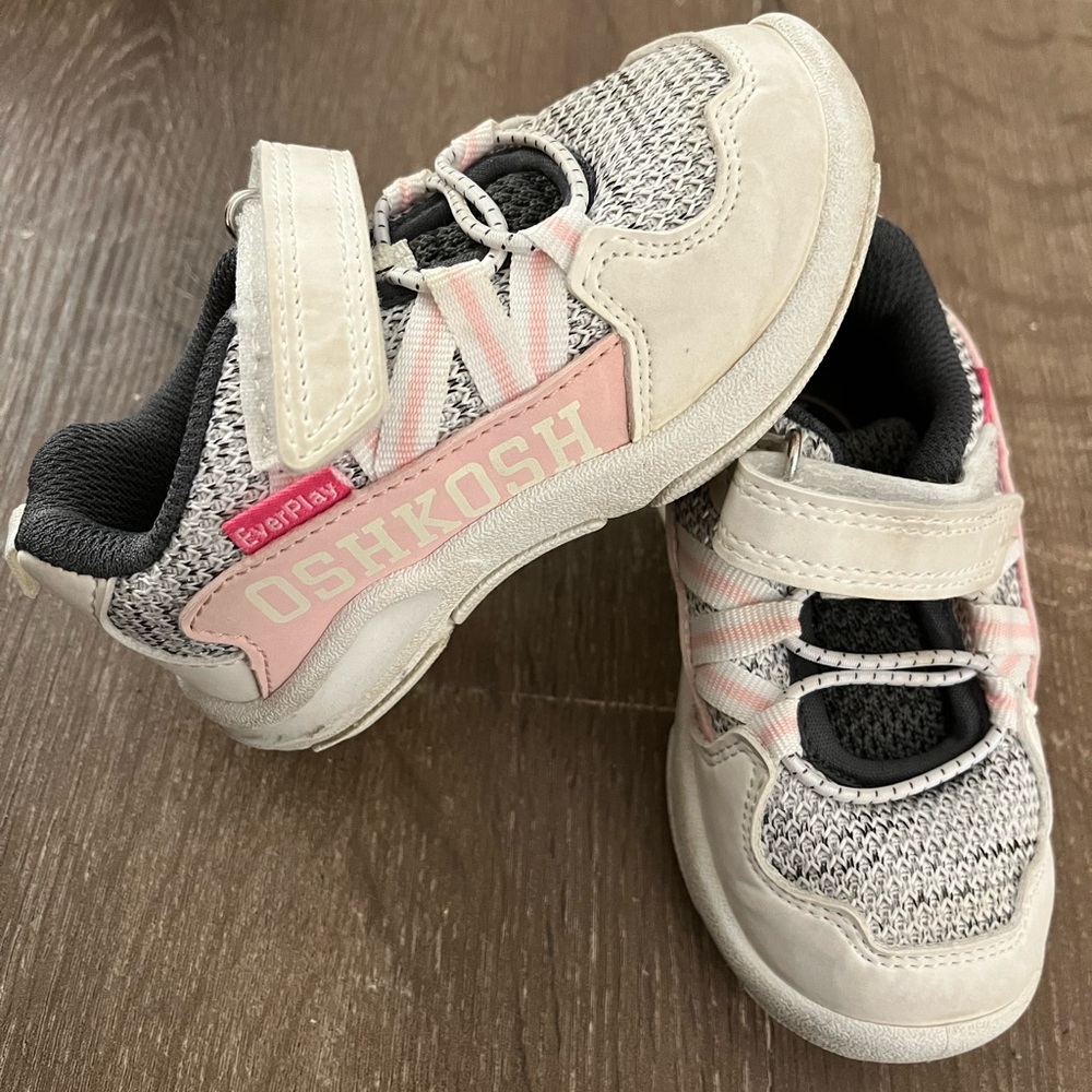 Toddler Girl Oshkosh Sneakers — Size 6